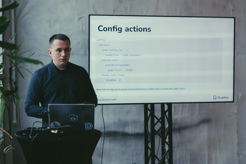 Grzegorz Bartman, CEO at Droptica, spoke at DrupalCamp Berlin 2024 with a talk on Drupal recipes.